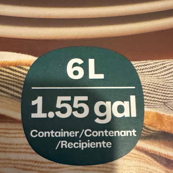 Tupperware XL Food Container with Tray & Lid. Bundle of 2. Brand New - Picture 13 of 14